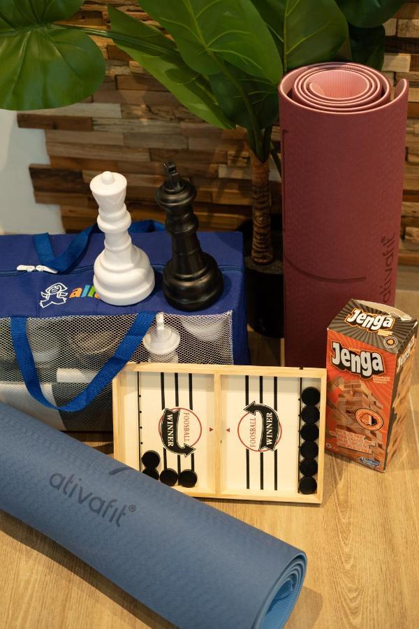 Capsule Thailande I Sauna I Balneo I Console I Jeux En Bois I Cinema I Cour Interieure Trith-Saint-Leger Luaran gambar
